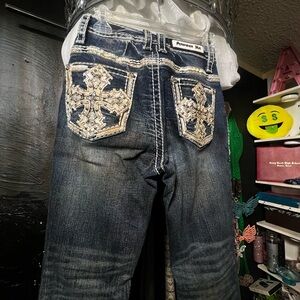 Embroidered Pocket Blue Jeans